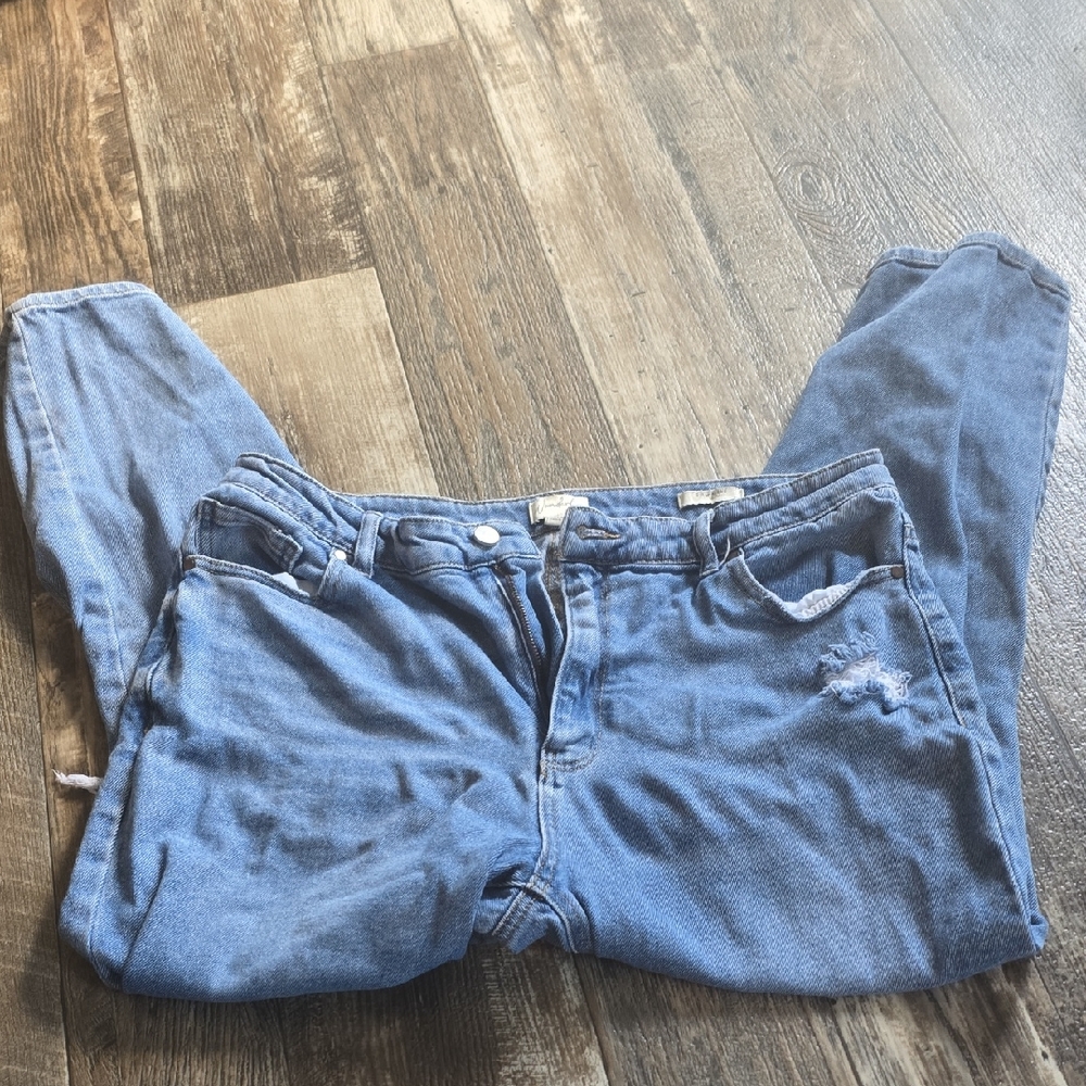 Wonderly Medium Blue Boyfriend Jeans with Light Distressing